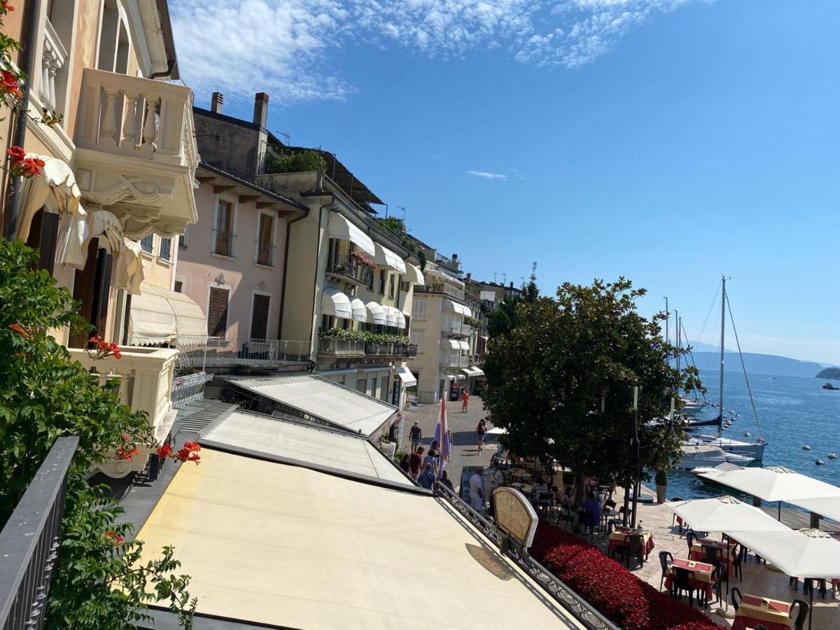 Casa Elisabetta, Affacciata Sul Golfo Appartement Salò Buitenkant foto